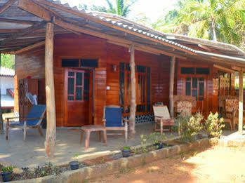 Freedom Resort Talalla Exterior photo